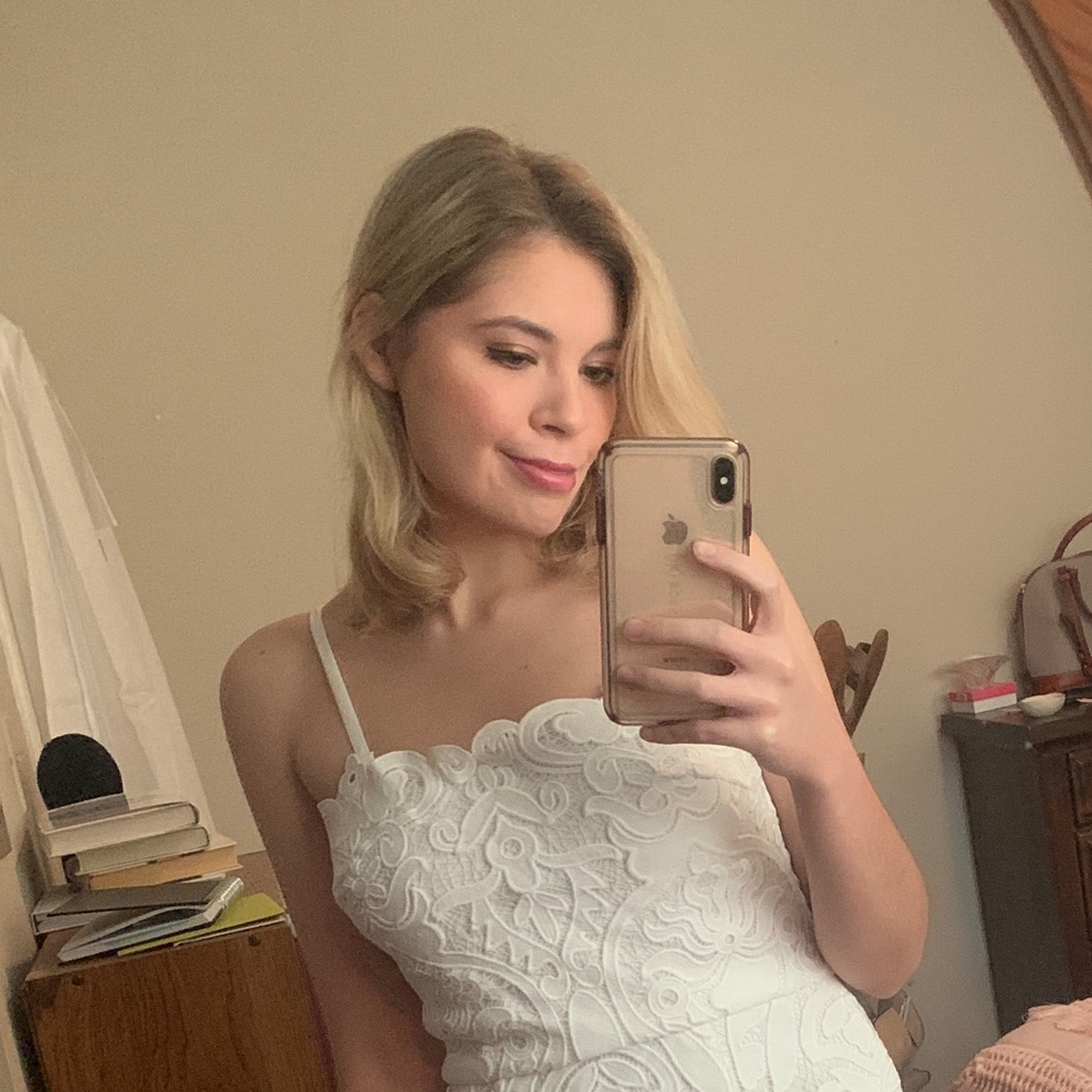 Meet your Posher, April